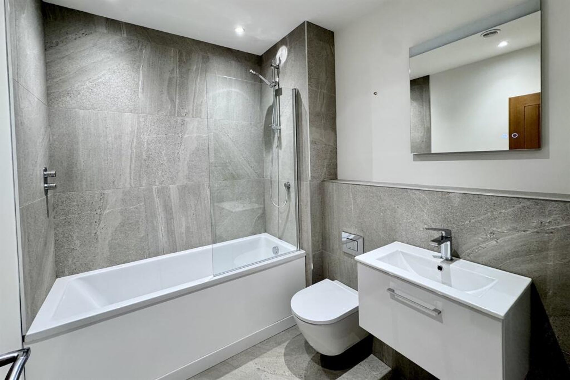 Grindslow House, The Peaks, Glossop photo 4