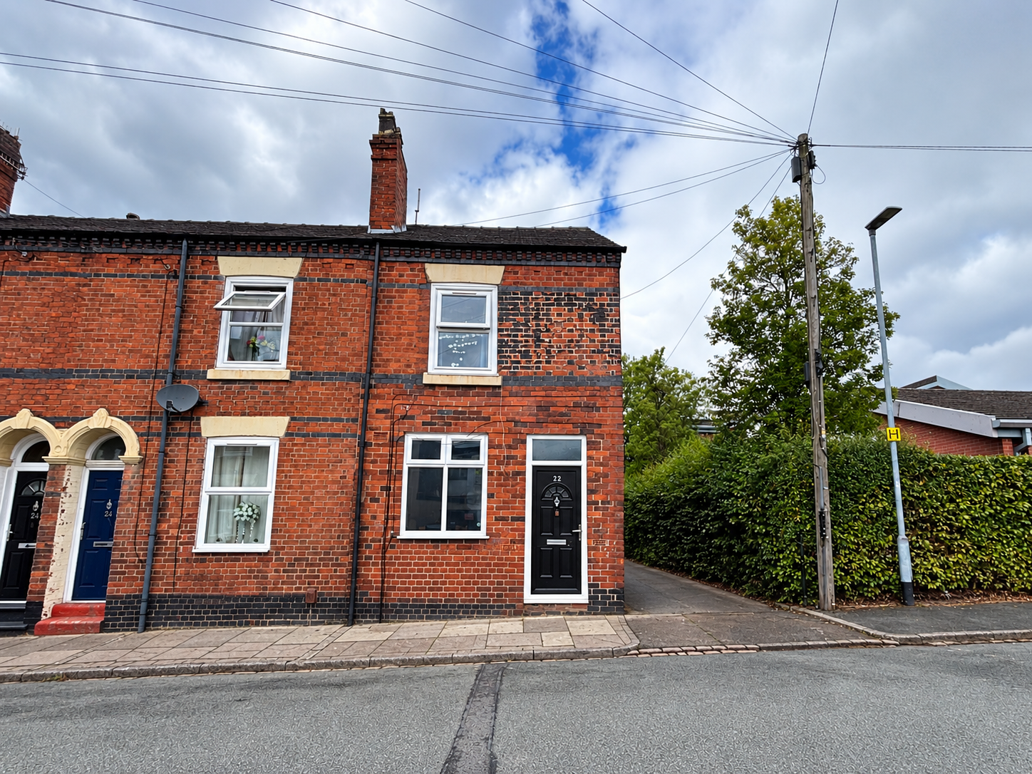 22 Woolrich Street, Stoke-on-Trent photo 2