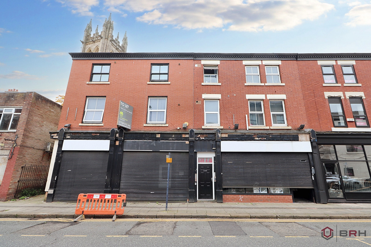 5 bedroom semi-detached house for sale in London