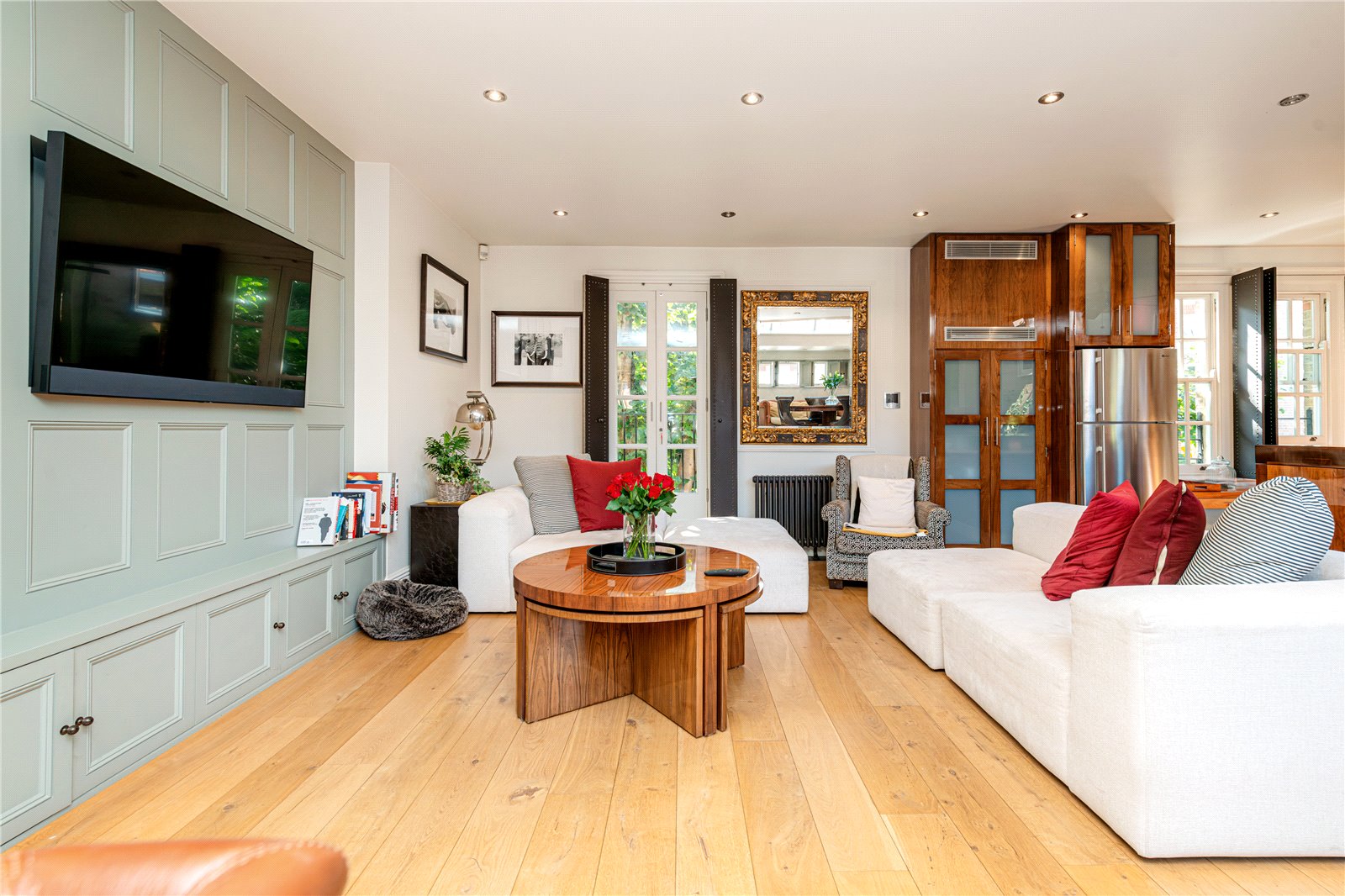 4 bedroom detached house for sale 0