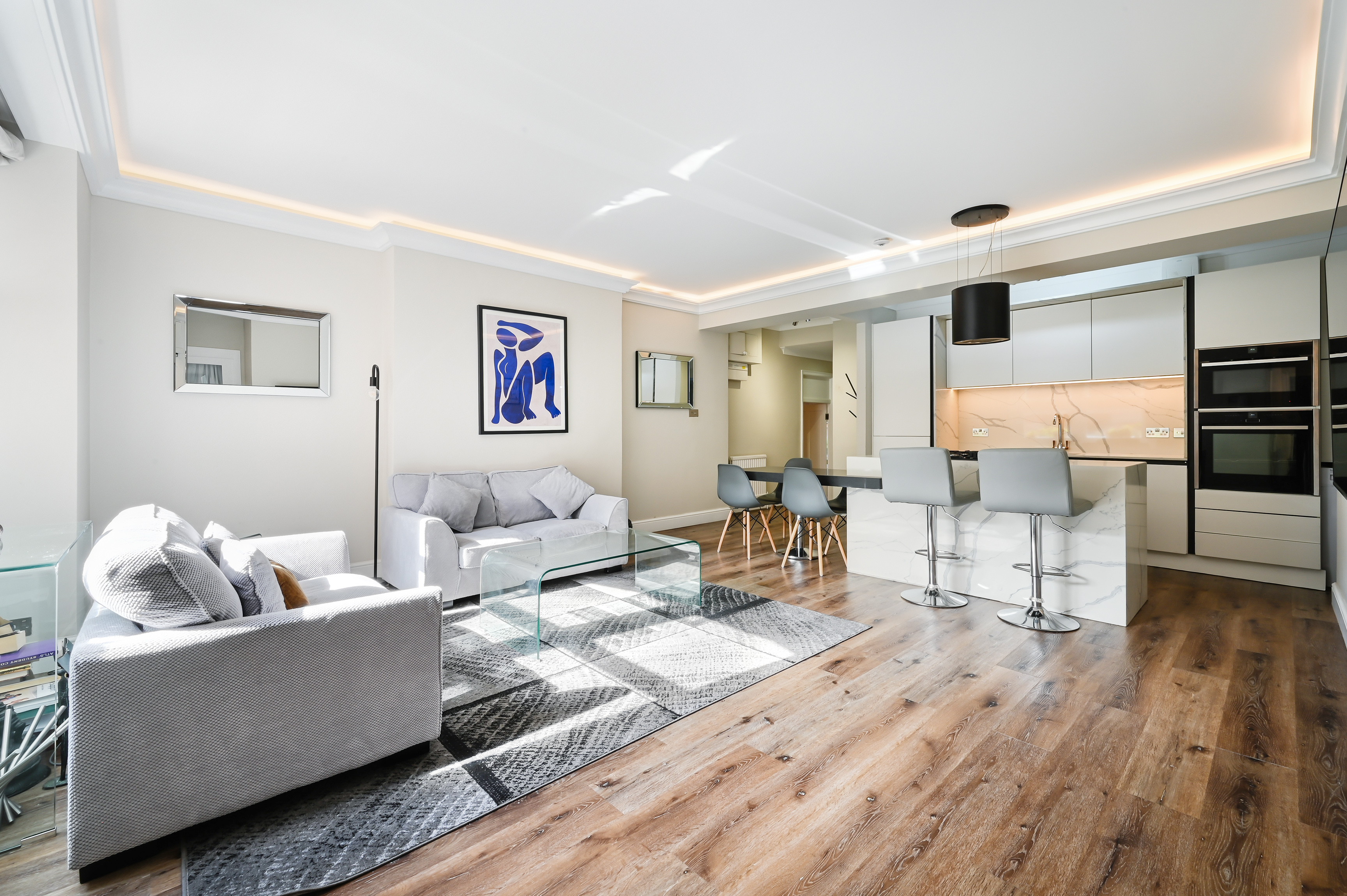 2 bedroom flat for sale 0