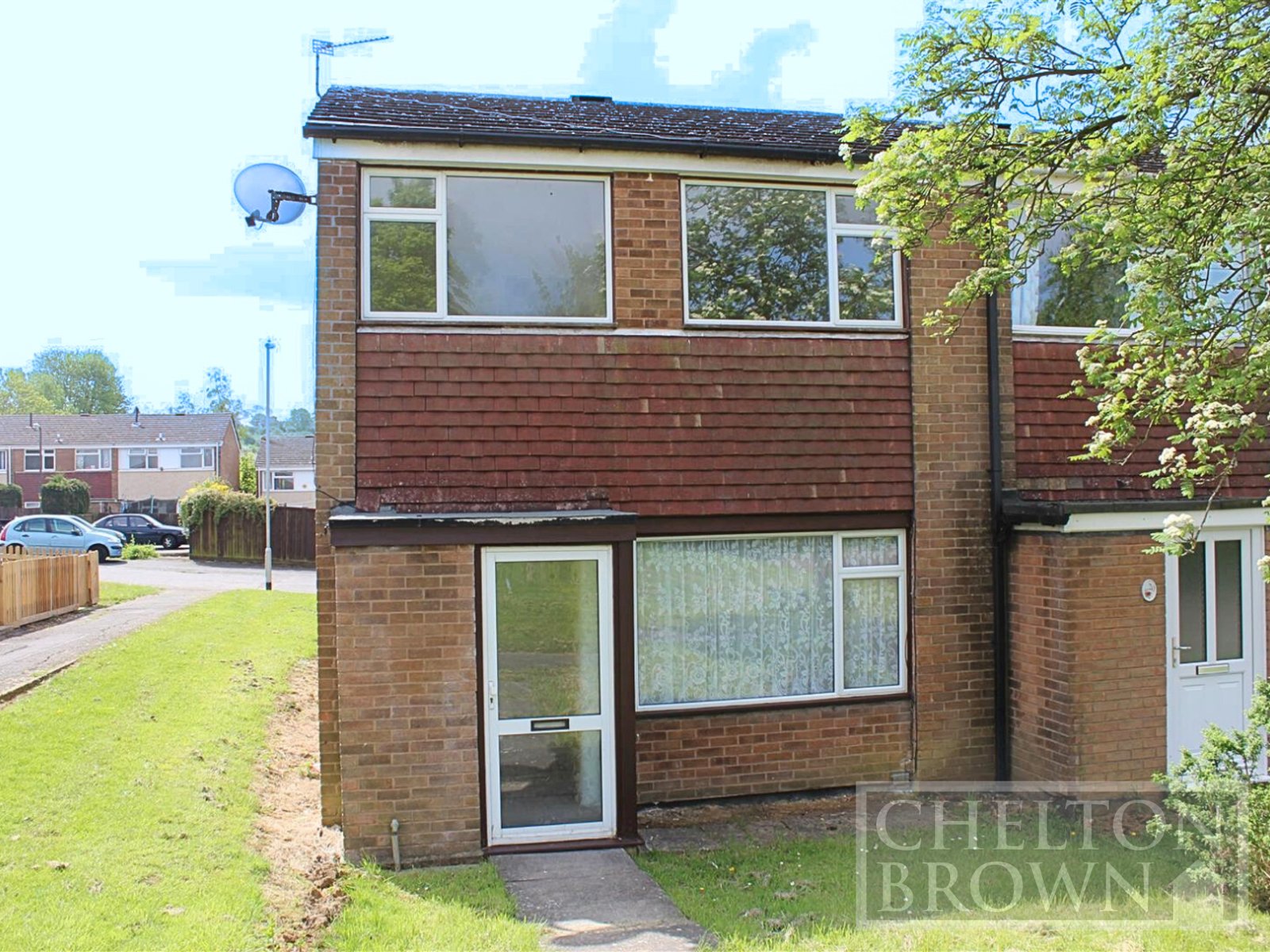 21, Benbow Close, Northamptonshire photo 2
