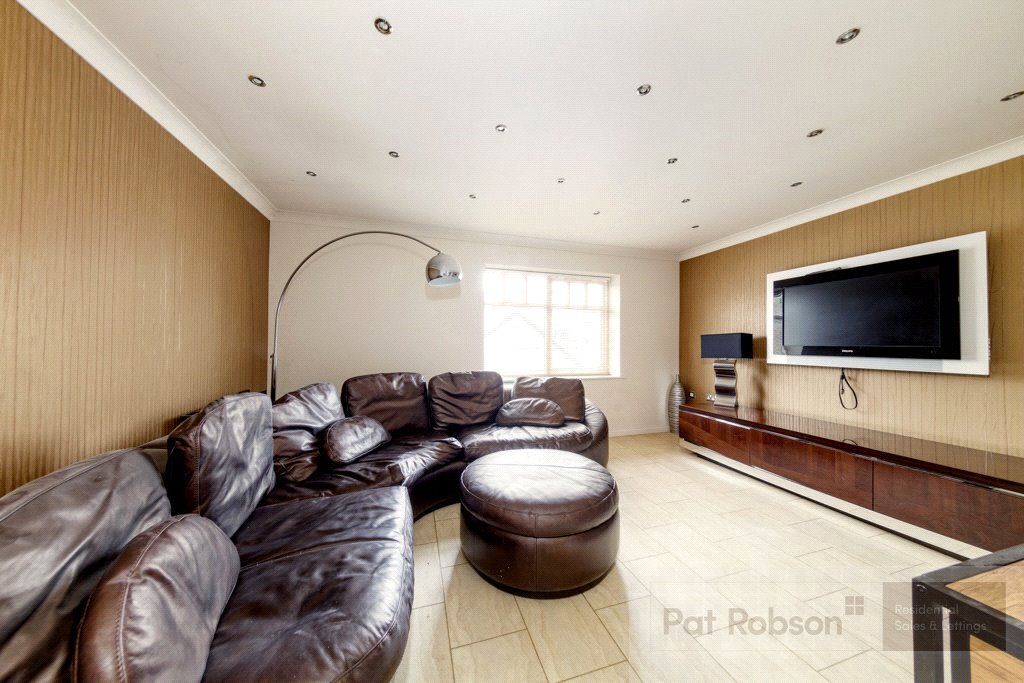 1, Connaught Mews, Newcastle upon Tyne photo 4