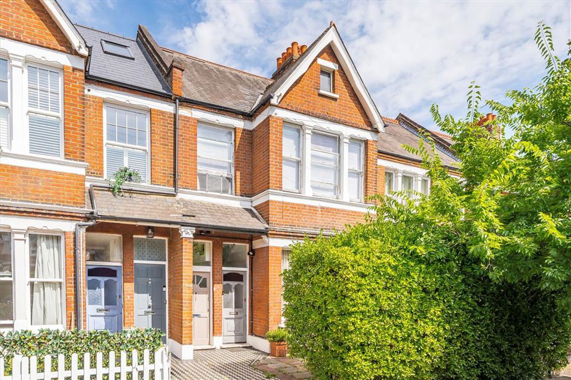 7, Ashleigh Road, London photo 4