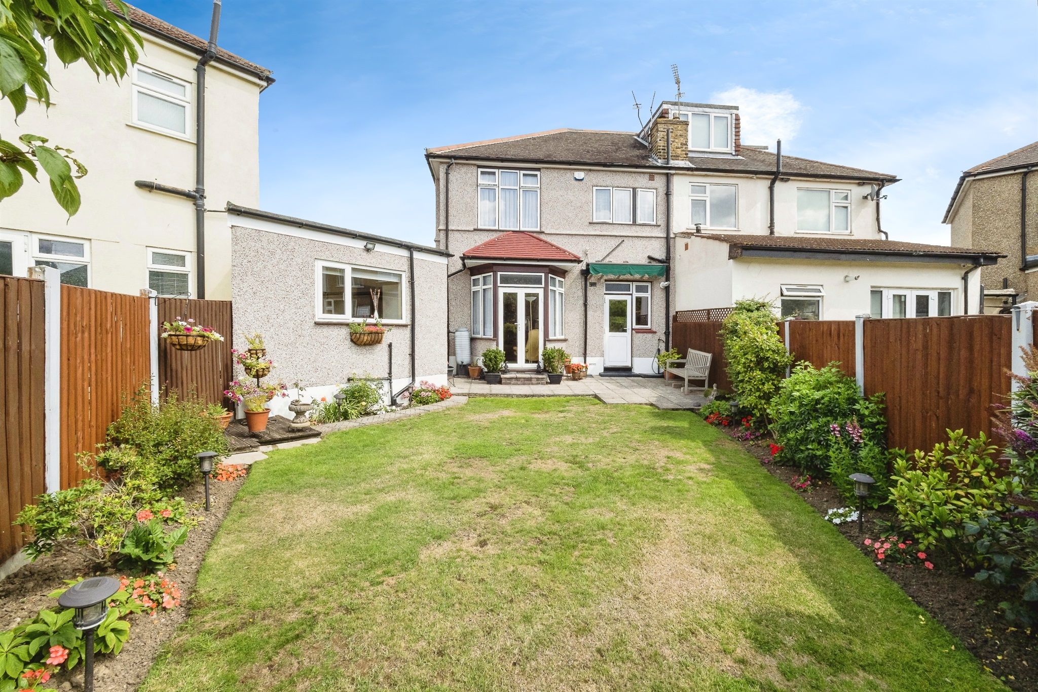 18, Westrow Drive, Barking photo 4