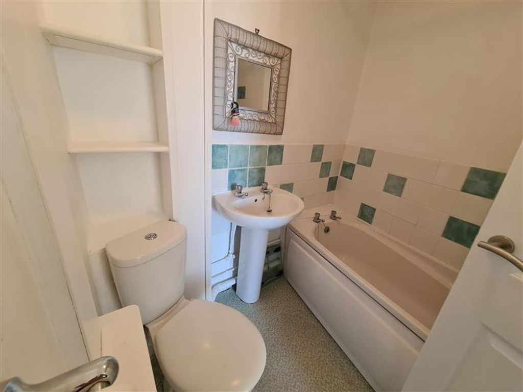 Photos of Eastbourne Road, Pevensey Bay BN24 63031650 PrimeLocation