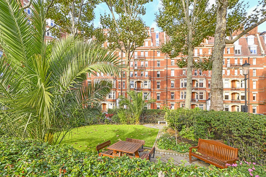 Photos of Iverna Court, Kensington, London W8 62777256 PrimeLocation