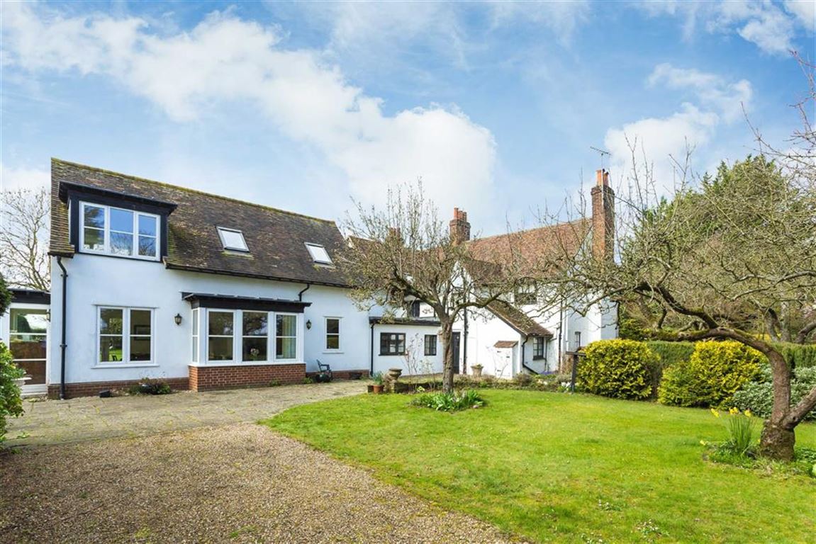 7 bedroom country house for sale in Cole Green, Hertford, Hertfordshire