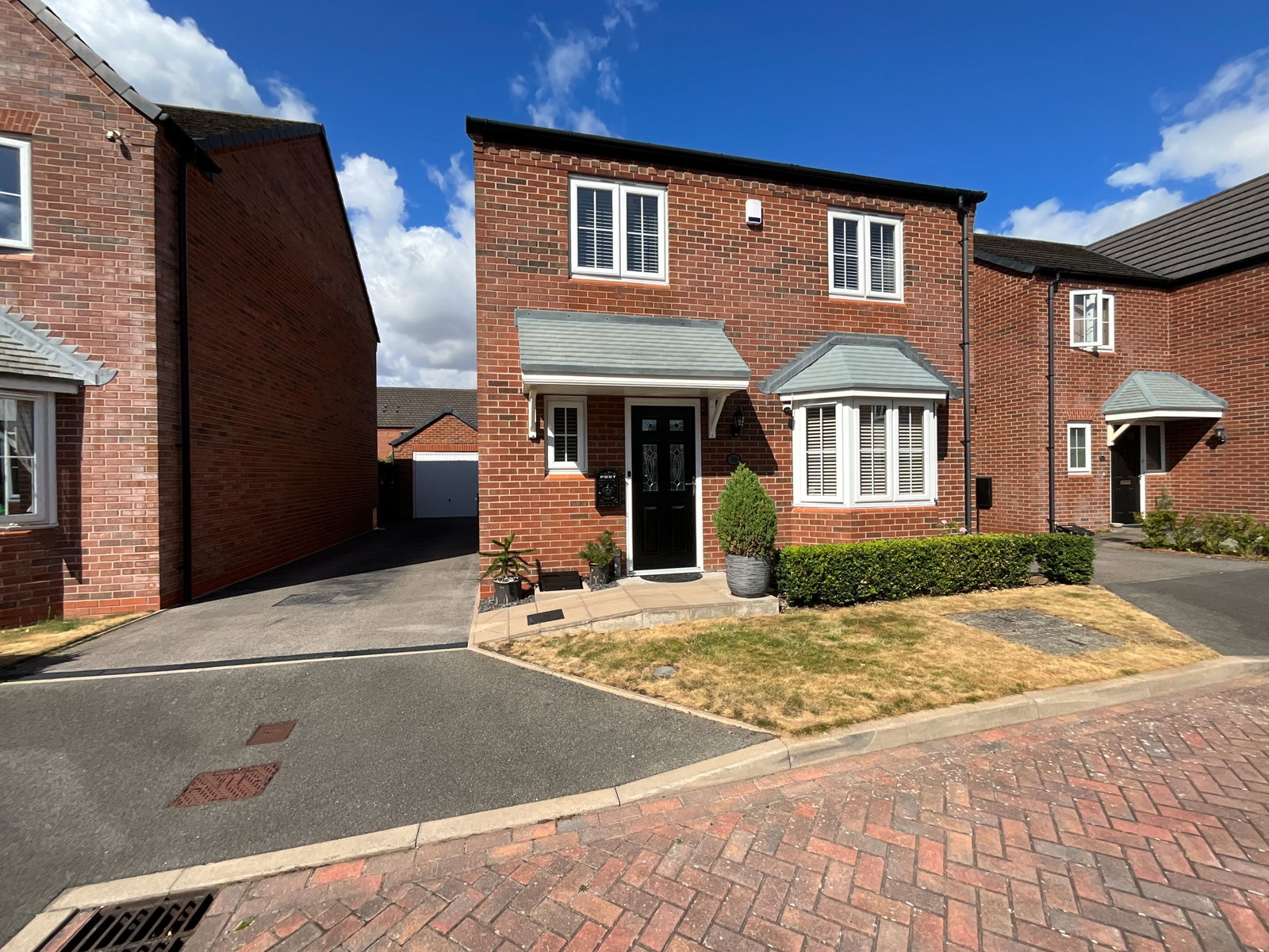 30 Hay Barn Close, Halesowen, B62 9EN - listing photo