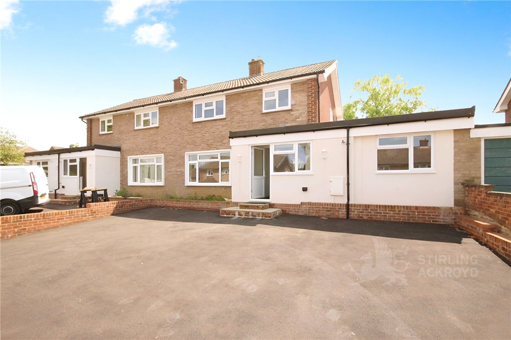 Room 2, 3, Blackwell Avenue, Surrey photo 2