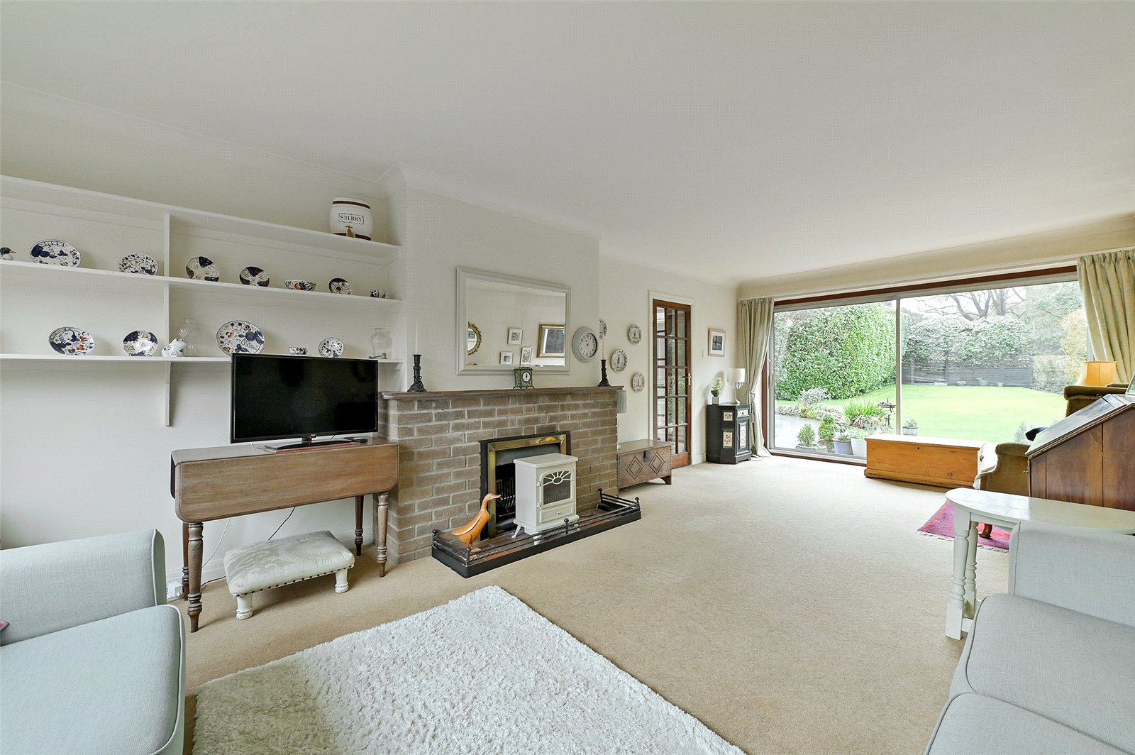 4 bedroom detached house for sale 0