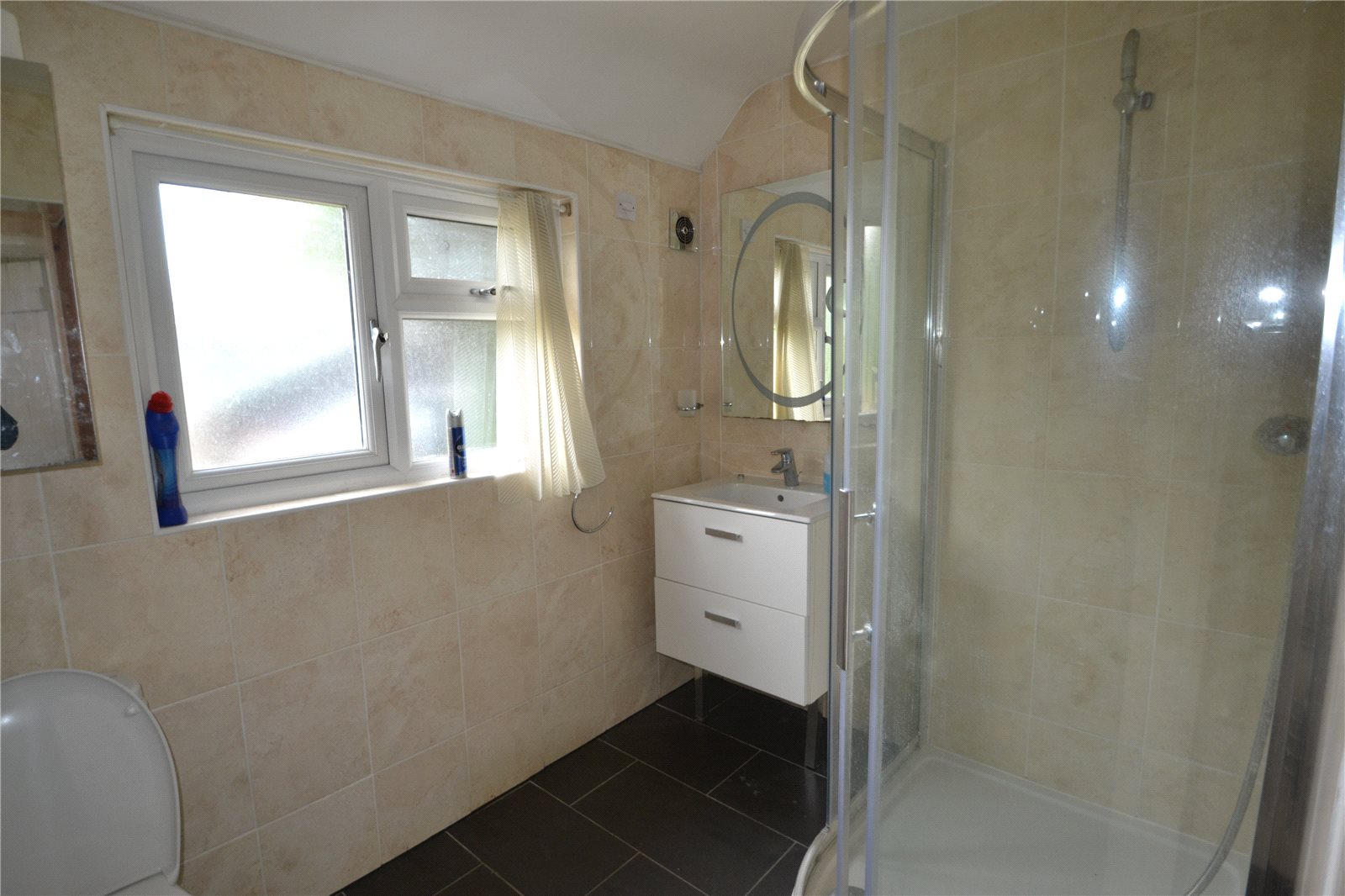 3 Bedroom Semi Detached House To Rent In Watford Road