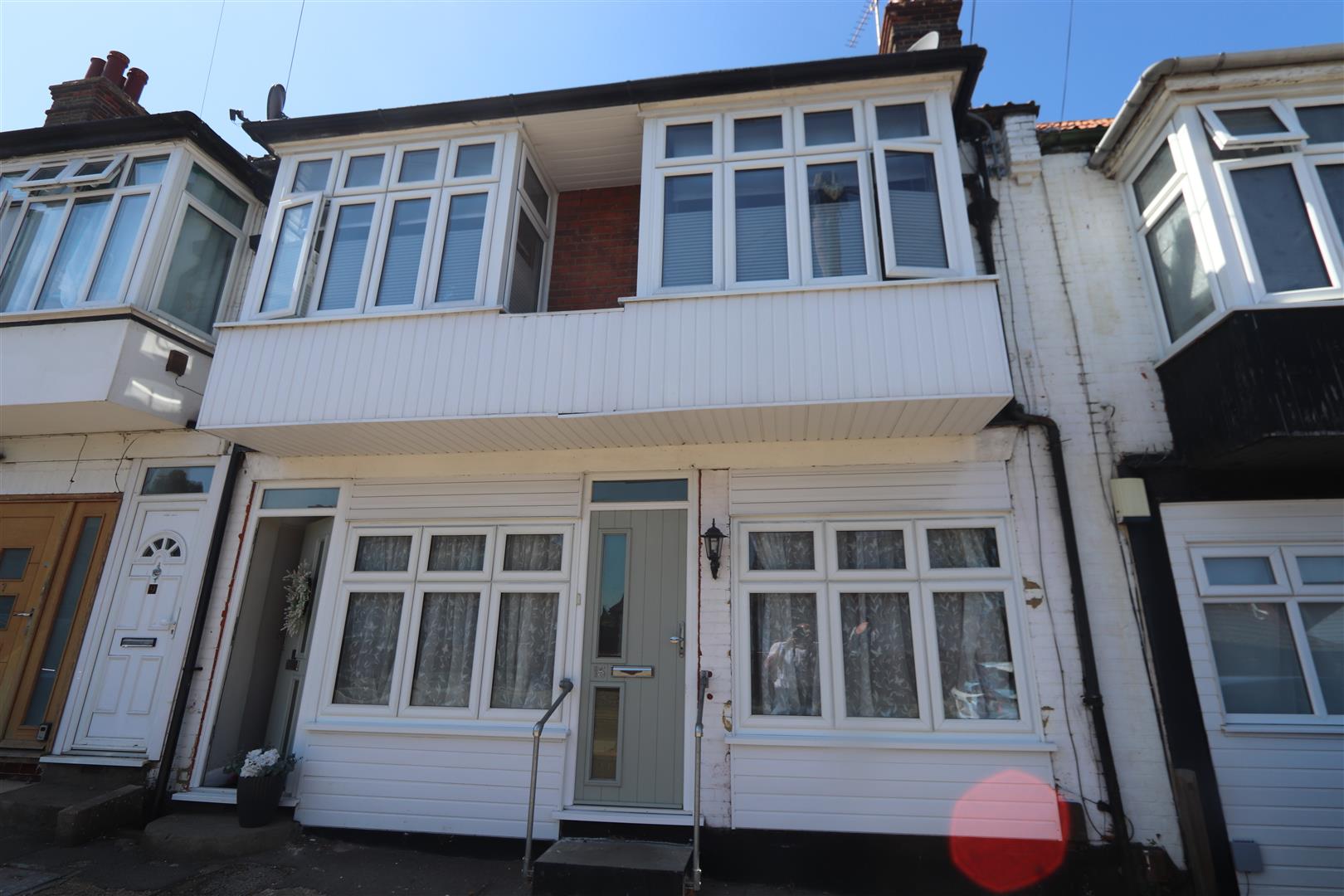 15, Commercial Road, Westcliff-On-Sea photo 2