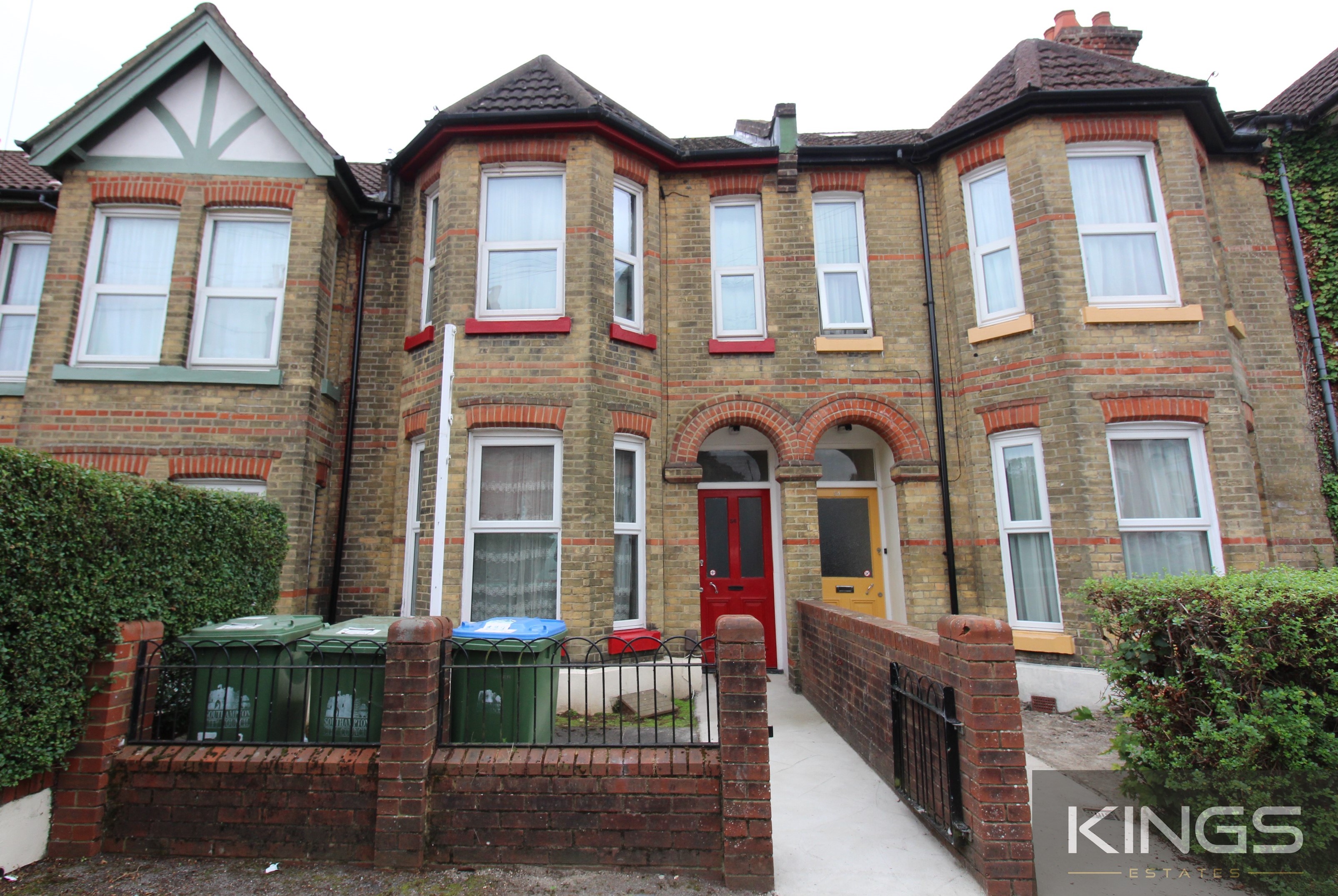56, Shakespeare Avenue, Southampton photo 2