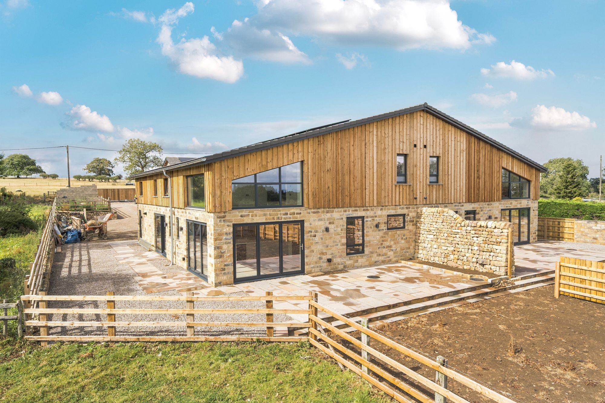 5 bedroom barn conversion for sale 0