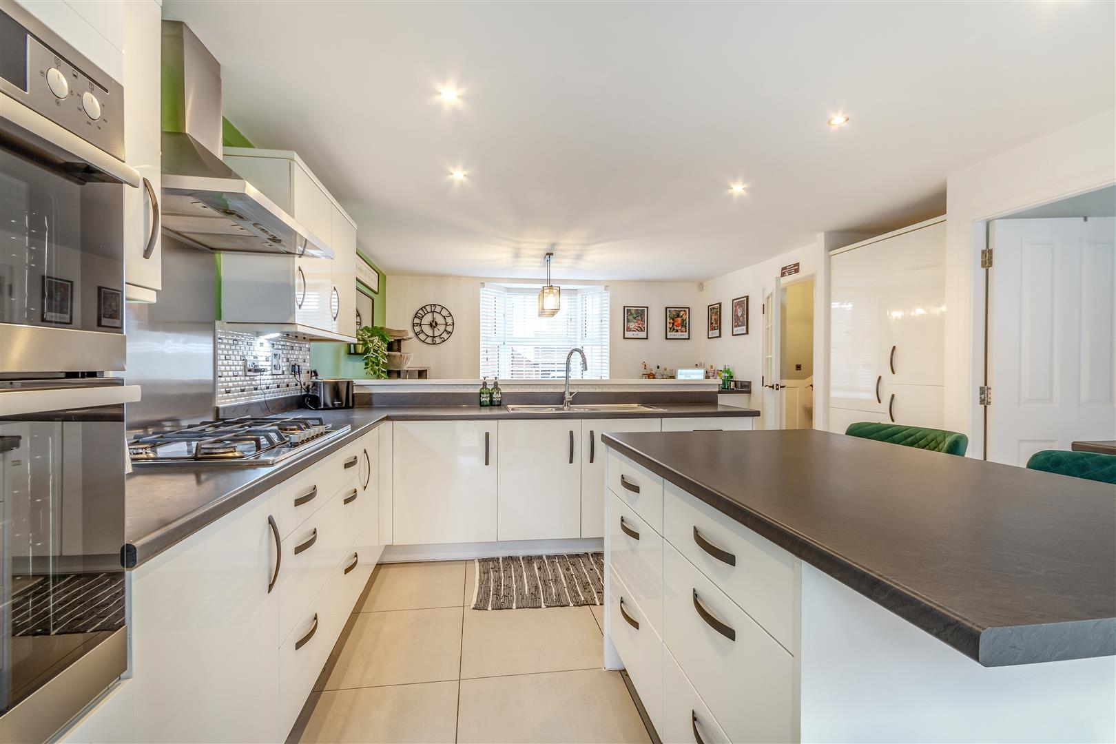 30, Goldcrest Road, Mansfield photo 3