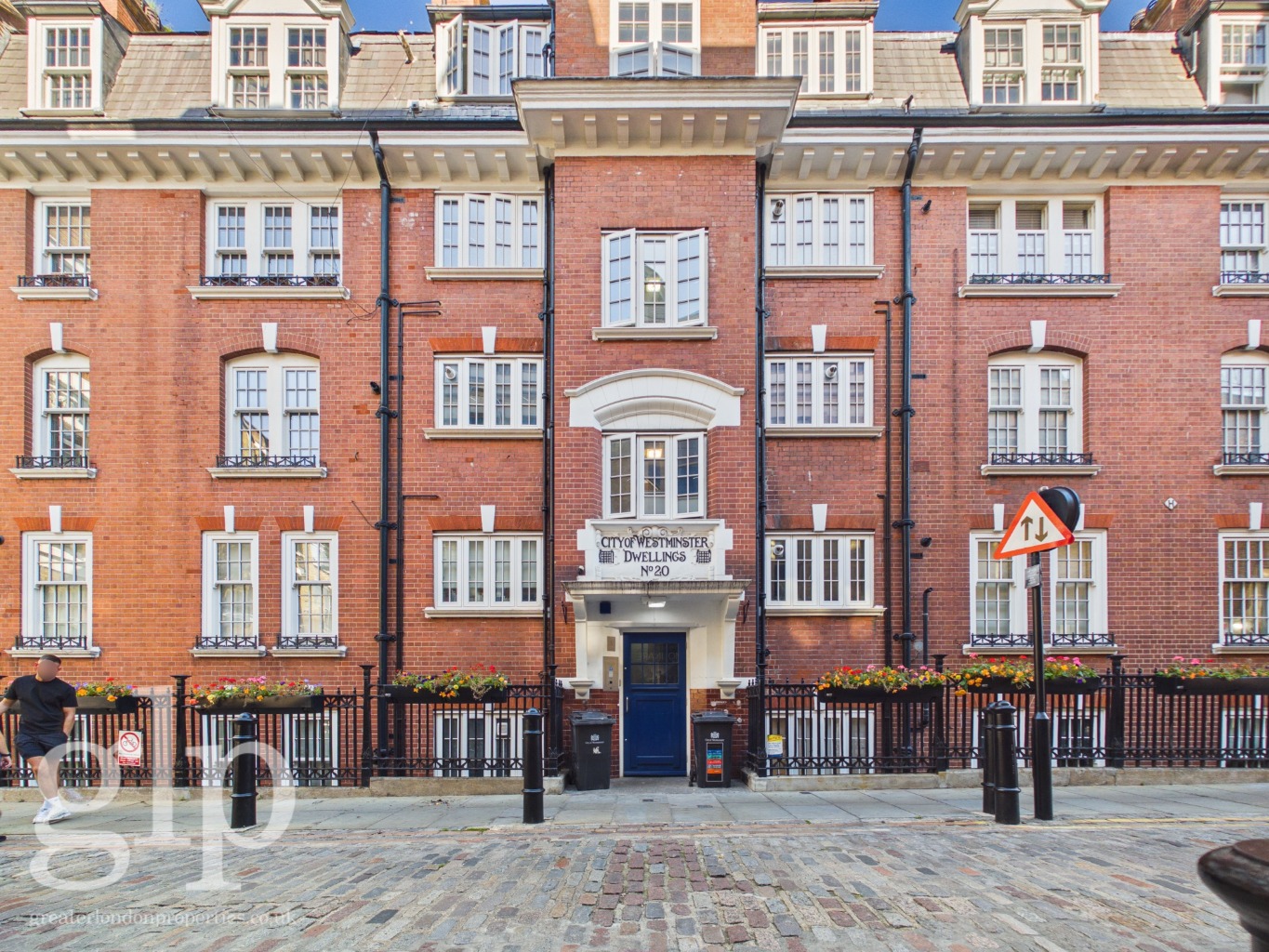 Flat 9, City of Westminster Dwellings, London photo 4
