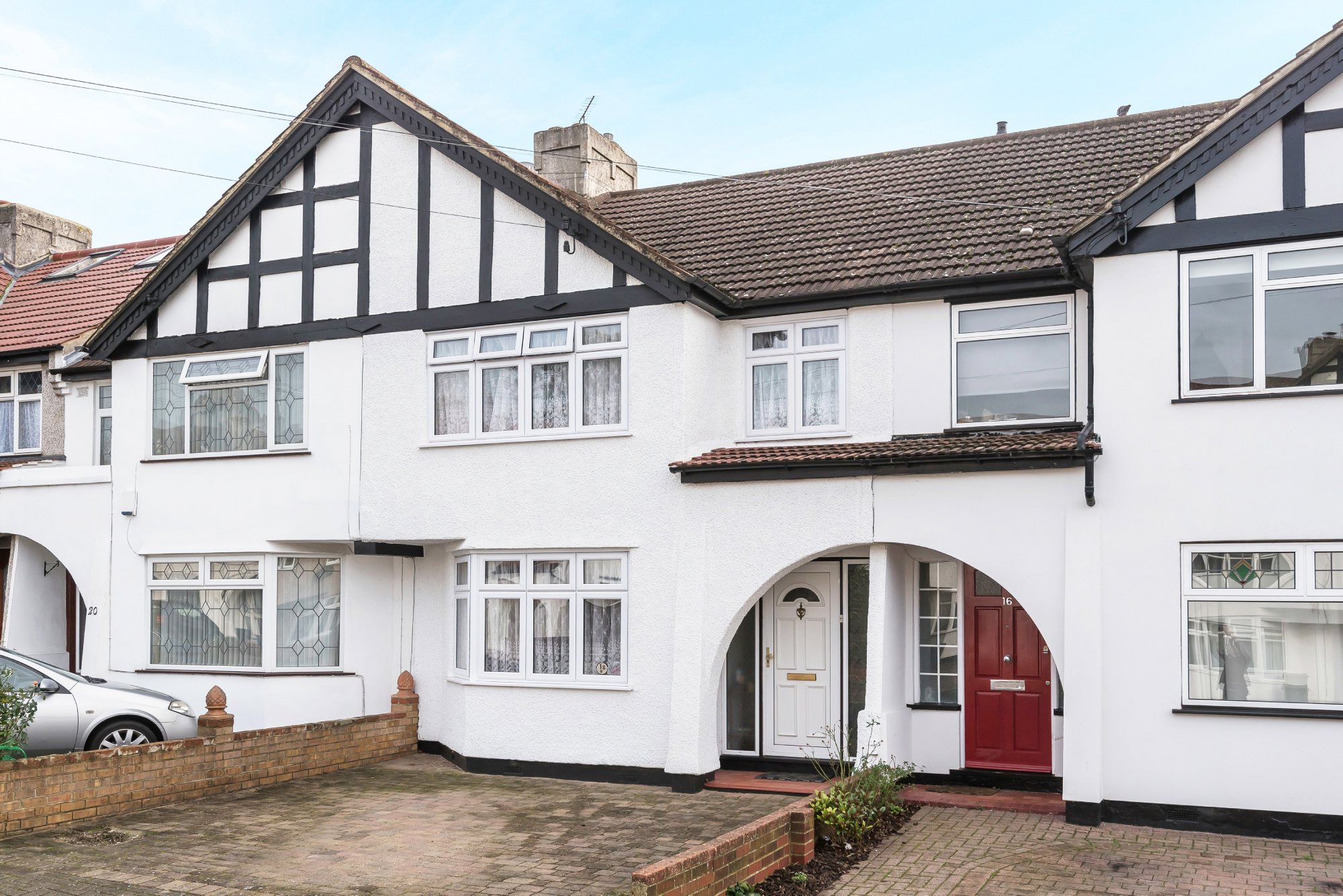 Free property report 18 Sunray Avenue, Bromley, BR2 8EW Chimnie