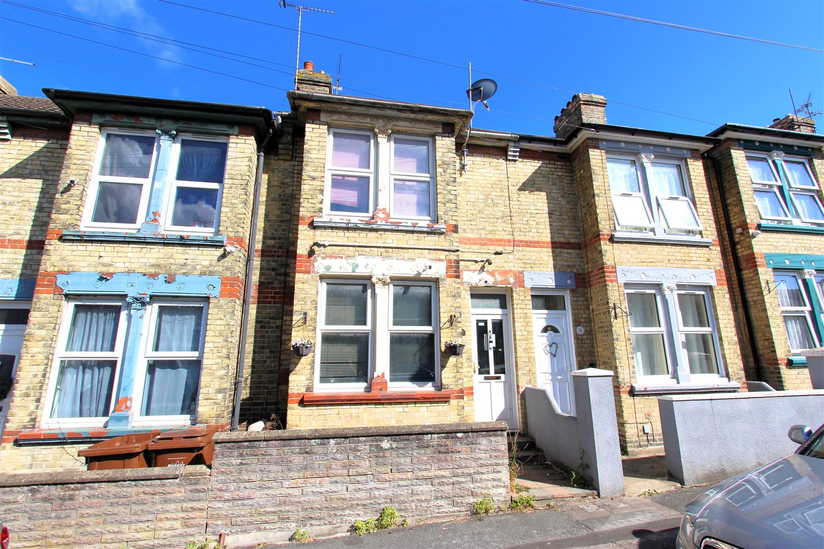 26, Louisville Avenue, Gillingham photo 2