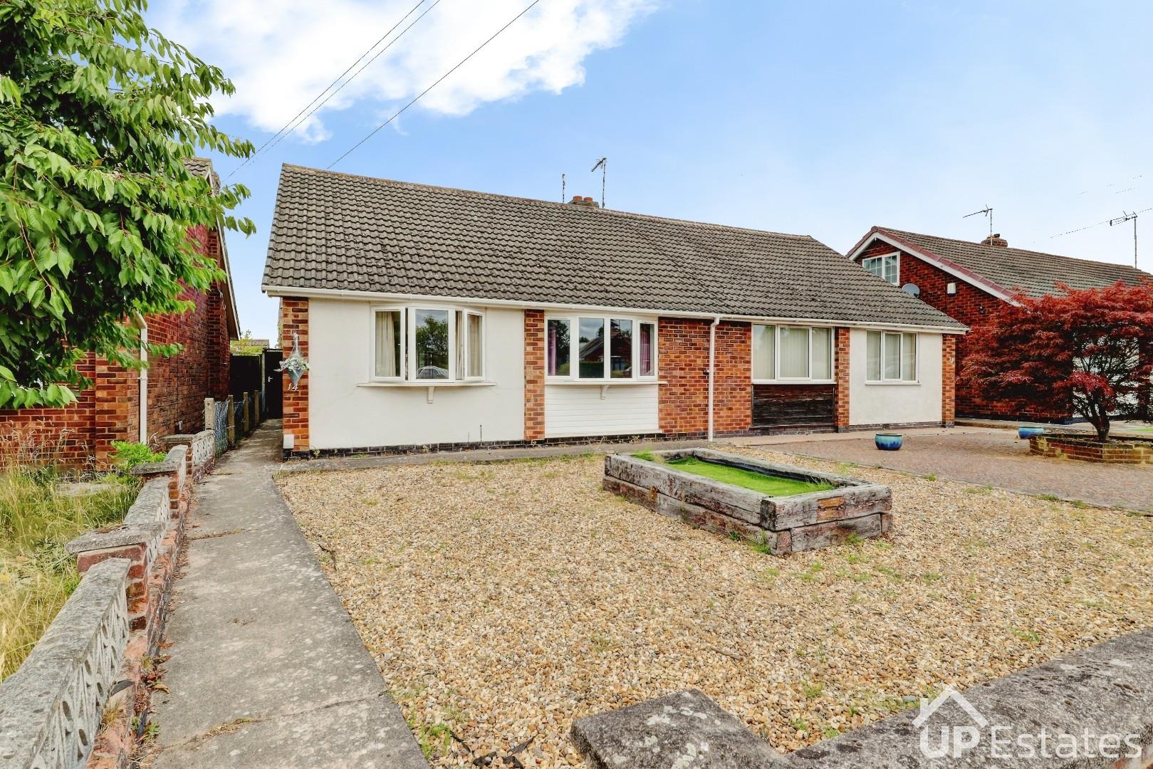 2 bed semi-detached bungalow for sale
