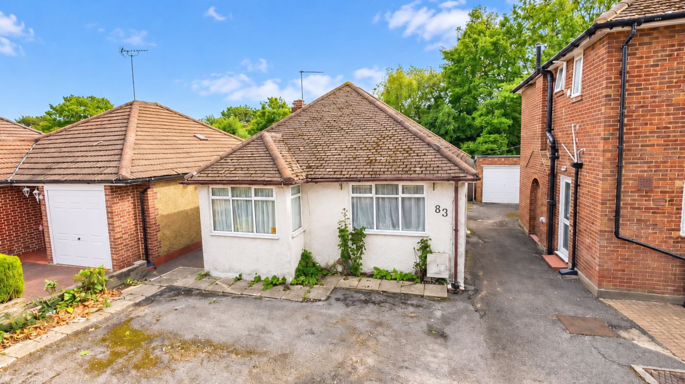 Dugdale Hill Lane, Potters Bar photo 2