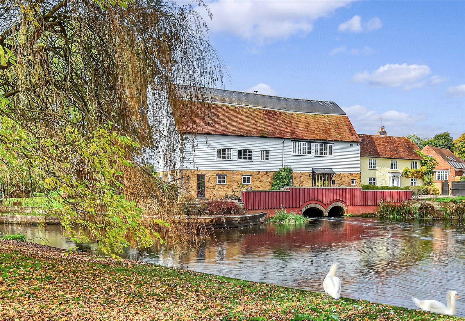 What Makes a Property Unmortgageable in the UK?