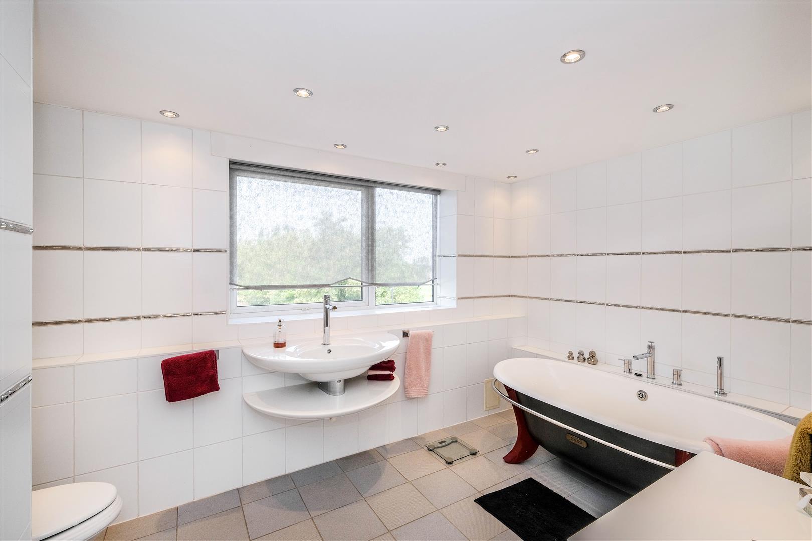 Photos of The Bowls, Chigwell IG7 65563325 PrimeLocation