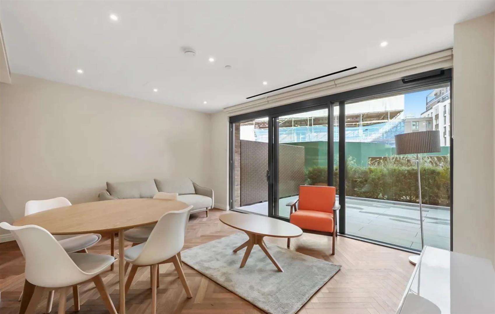 2 bedroom flat for sale 0
