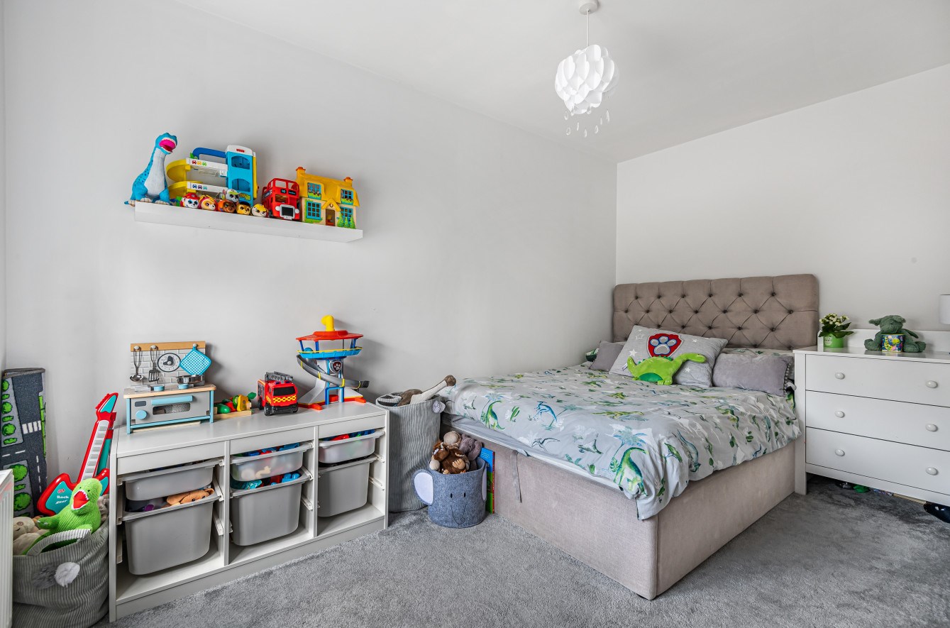 Photos of Maple Road, Redhill RH1 61147180 PrimeLocation