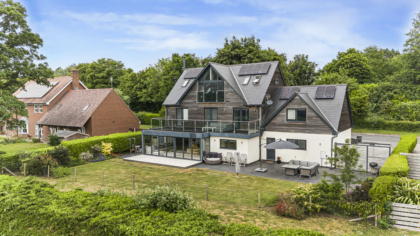 Prediction: Why the Bank of England Will Hold Interest Rates at 3.75% This Week