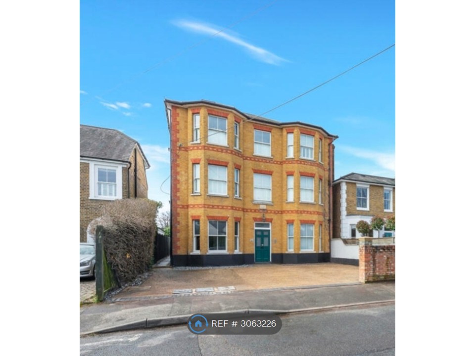 Flat  Suffolk House, Weybridge photo 3