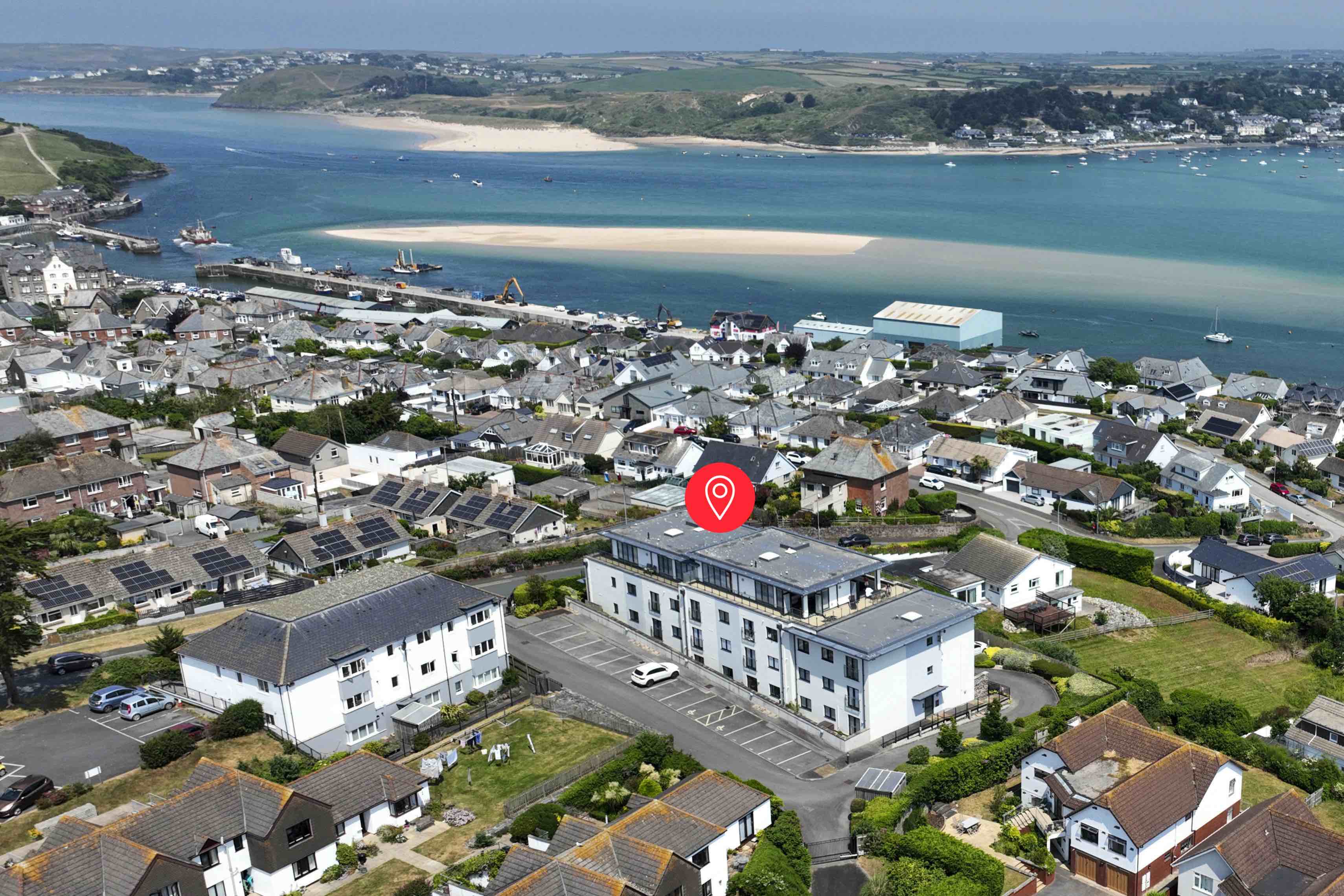 2-bed flat on 8, Samphire, Padstow, £695,000