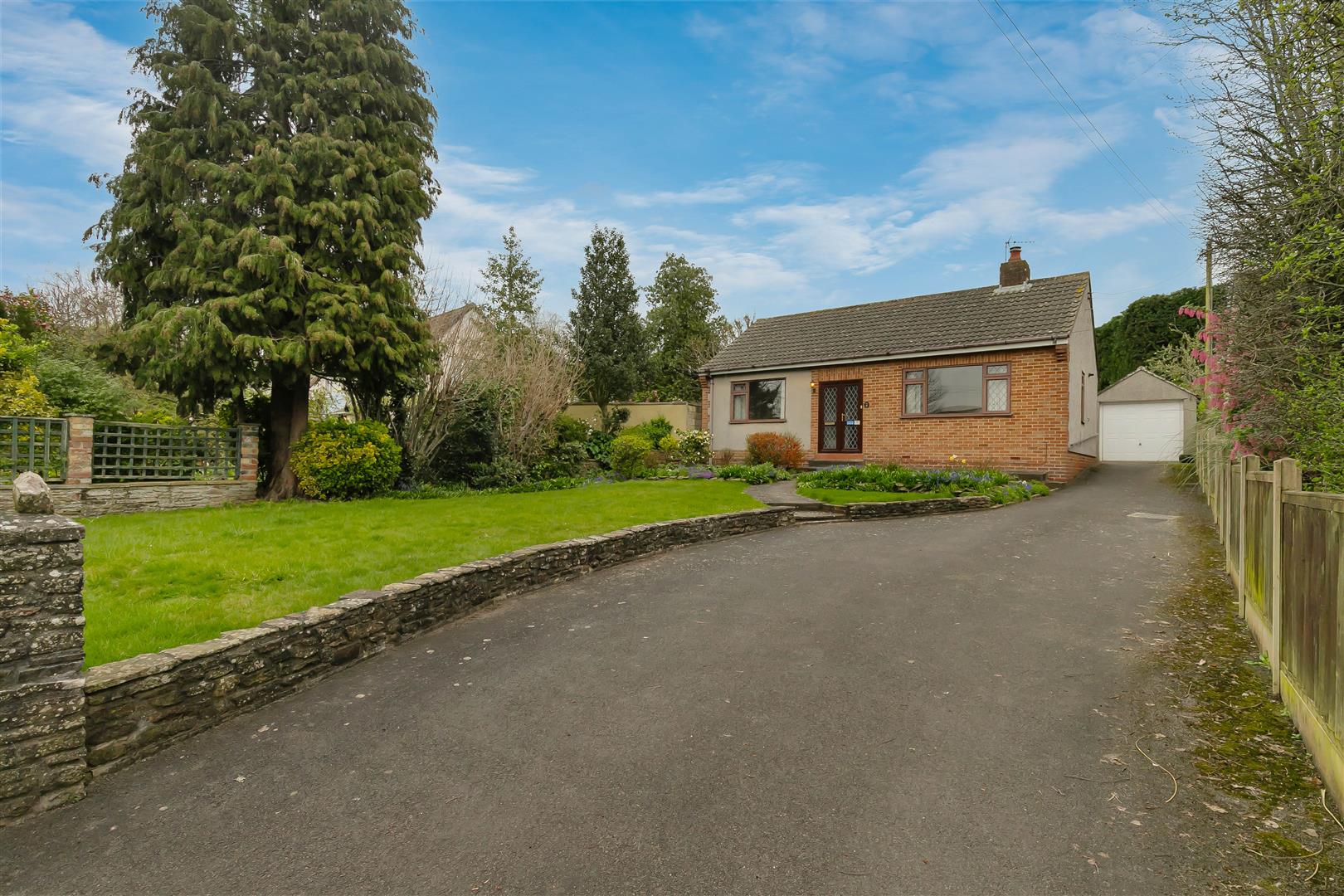 2-bed house on 32, Brockridge Lane, Frampton Cotterell, £475,000
