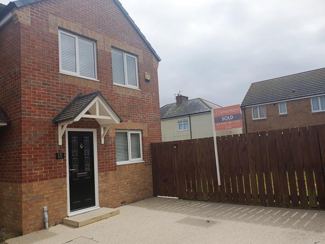 132, Charles Street, Boldon Colliery photo 5