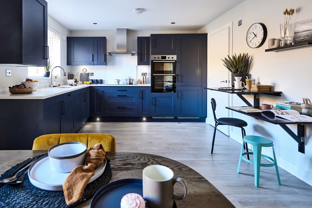 Discover A Light And Airy Kitchen-Diner