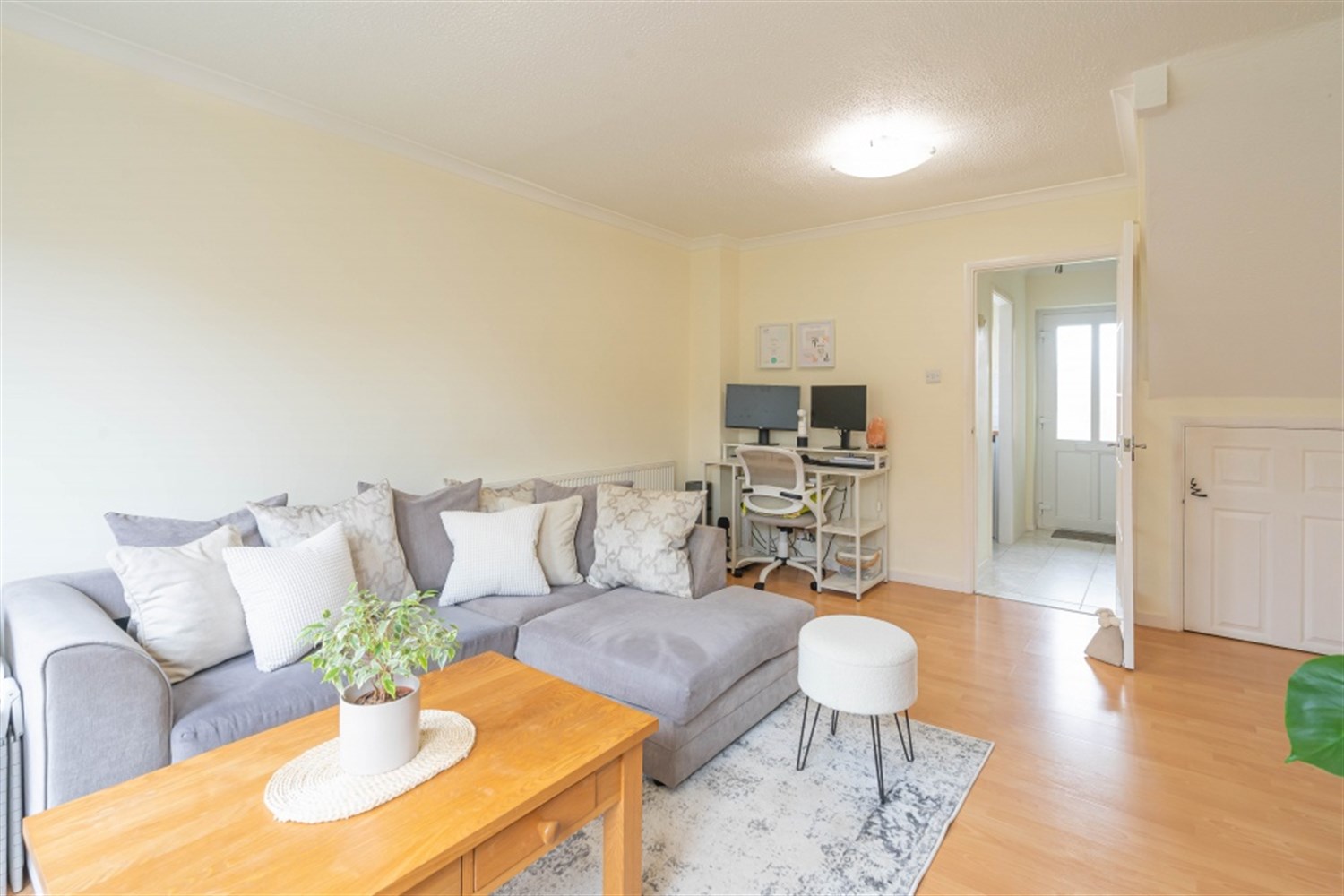 38, Overton Drive, Thame photo 4