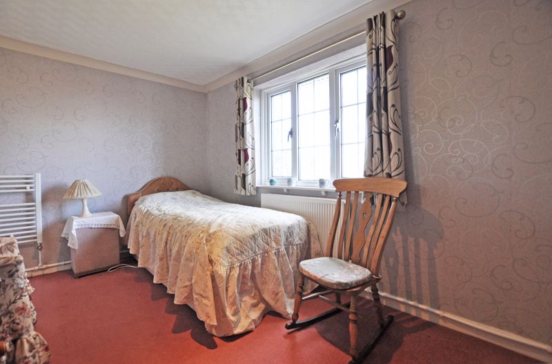 Photos of Beautiful Family House, Ridgeway, Newport NP20 61725786