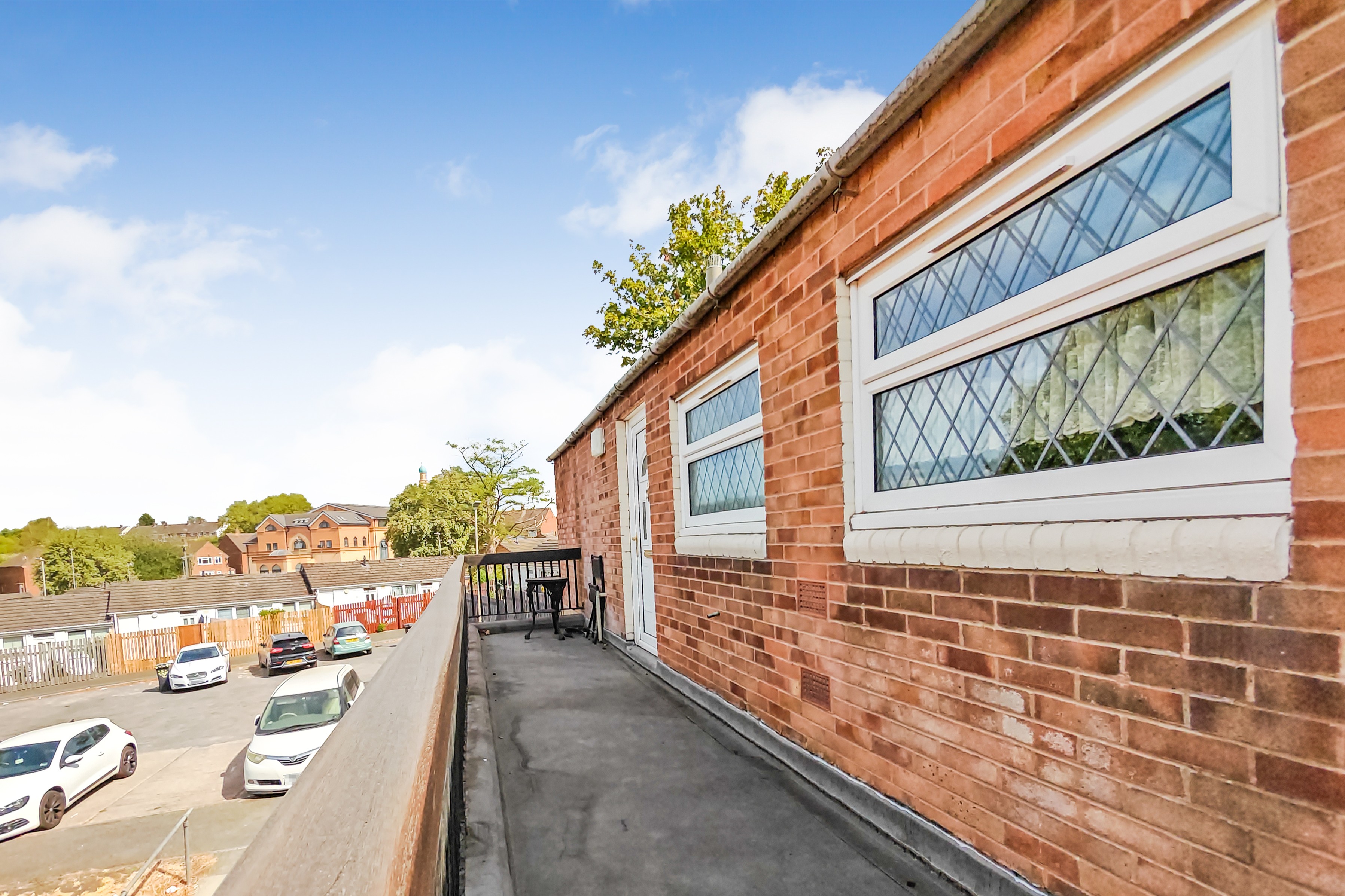 138 Goodwood Road, Leicester photo 5