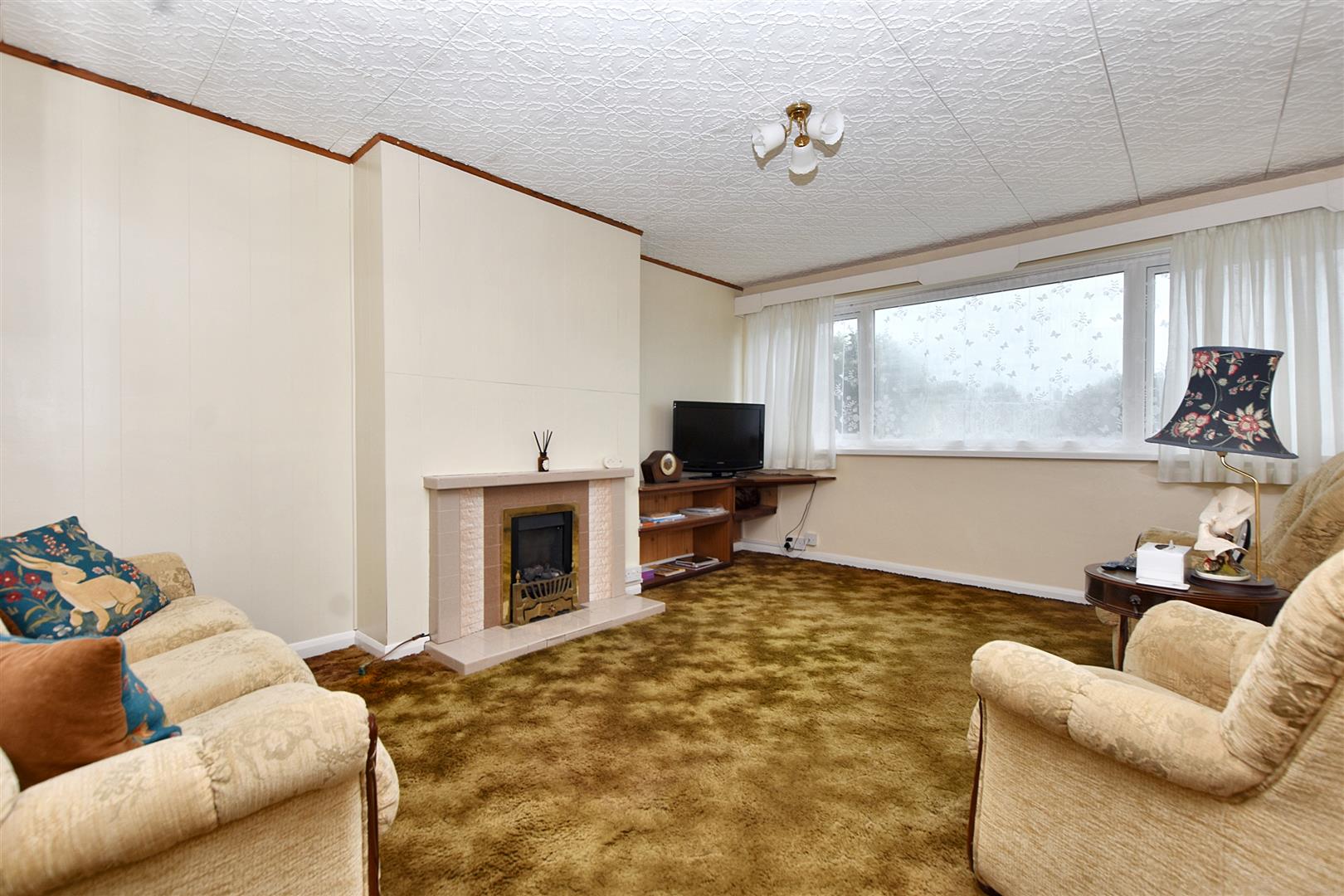 5, The Square, Beachlands, Pevensey Bay photo 4