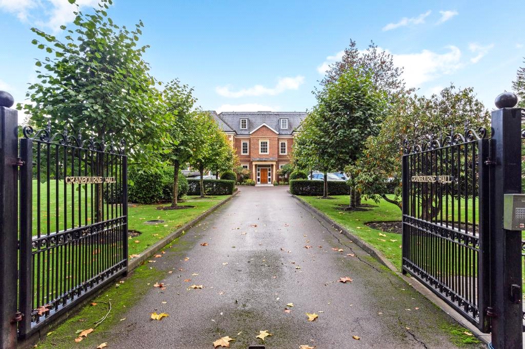 Photos of Drift Road, Winkfield, Windsor, Berkshire SL4 65971454