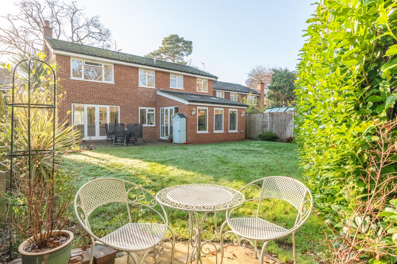 4 bedroom detached house for sale 0