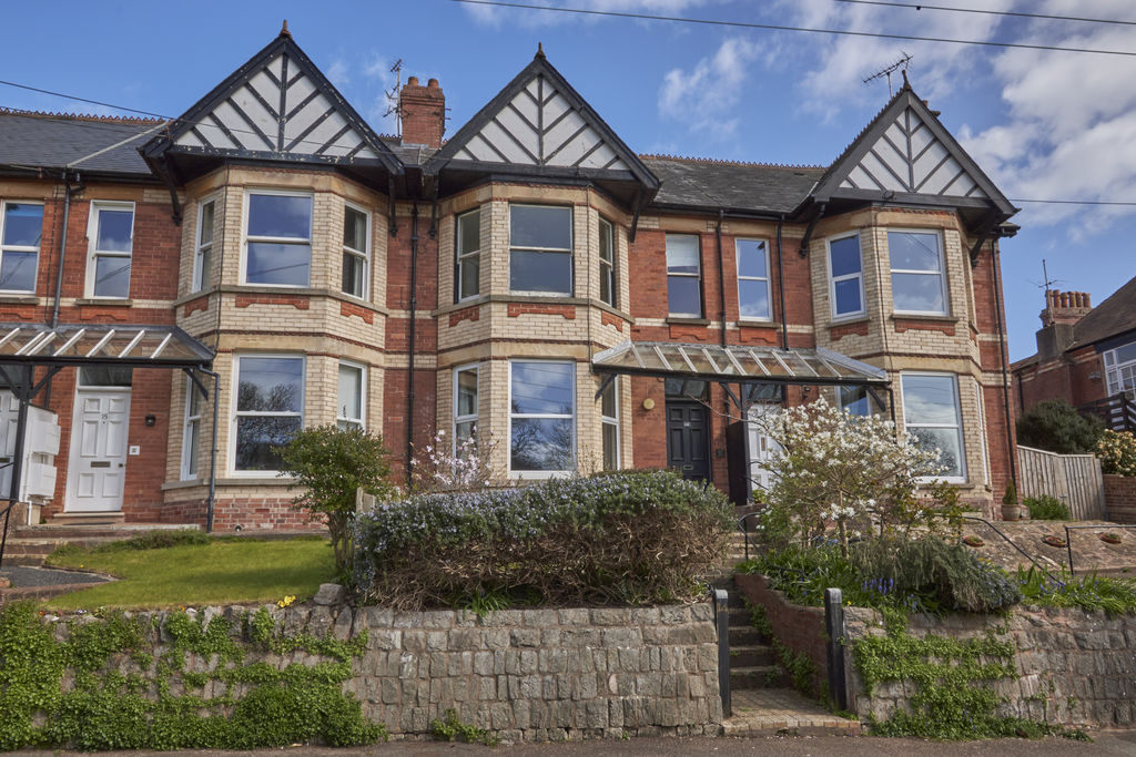 Flat 2, 14, Station Road, Budleigh Salterton photo 2
