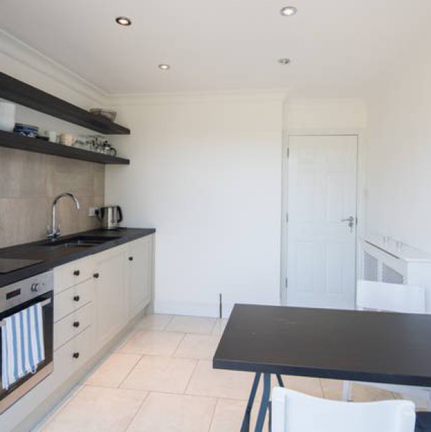 50, 50, Cowdenbeath Path, London photo 5