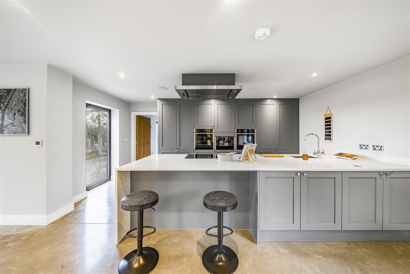 Photos of Dunkirk Hill, Devizes SN10 64743868 PrimeLocation