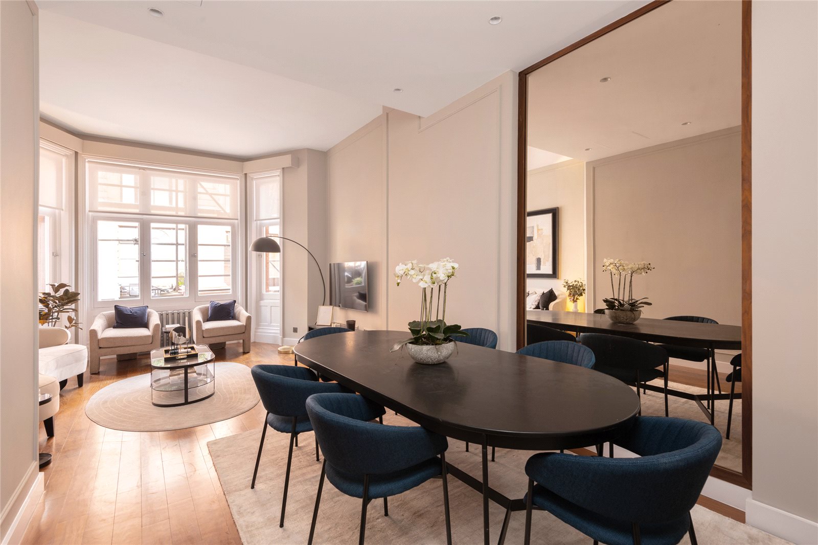 2 bedroom flat for sale 0