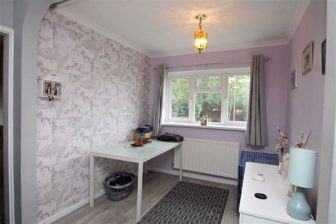 Free property report 58 Hardwick Drive, Halesowen, B62 8TF Chimnie