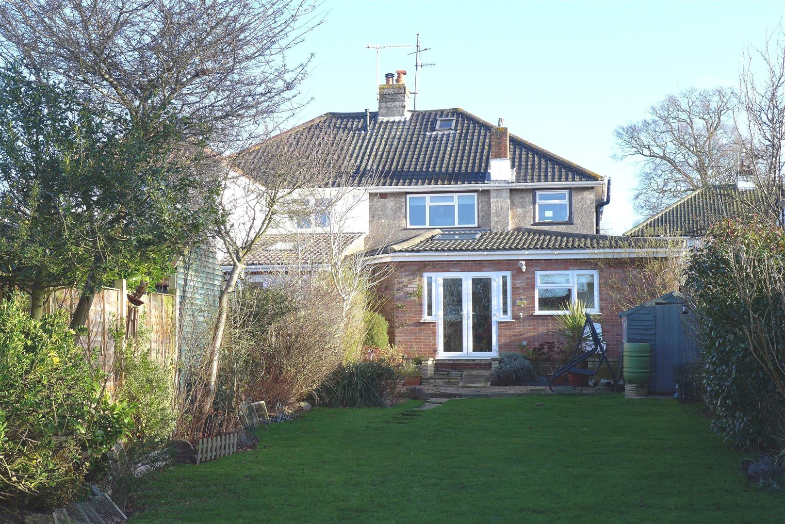 Free property report 3 Oaklands Way, Hildenborough, Tonbridge, TN11 9DA