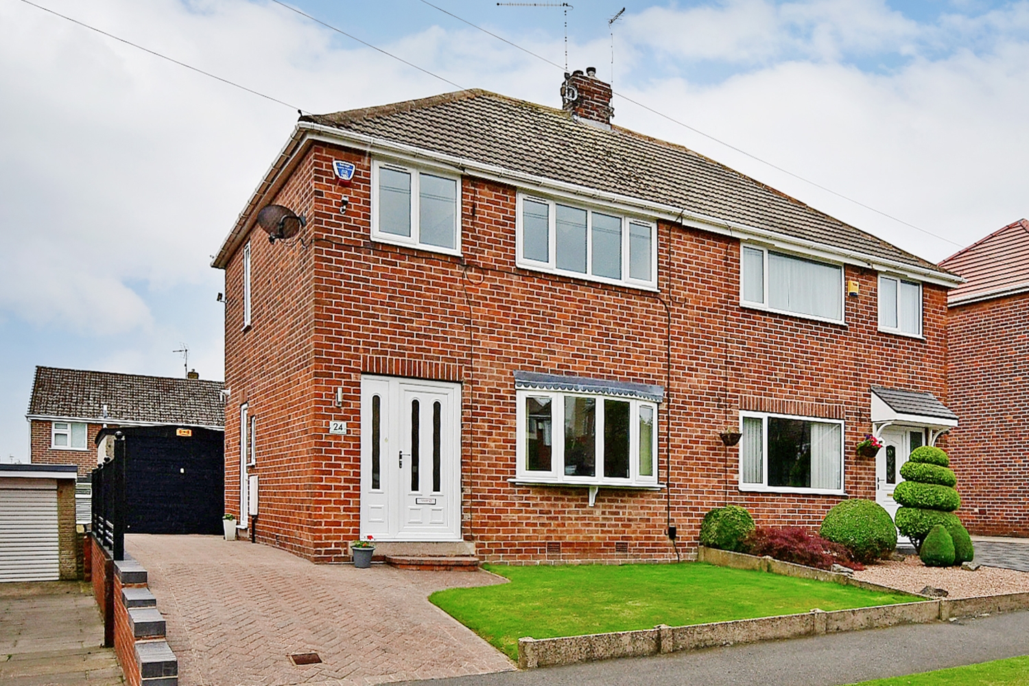 Free property report 24 Durlstone Drive, Sheffield, S12 2TT Chimnie