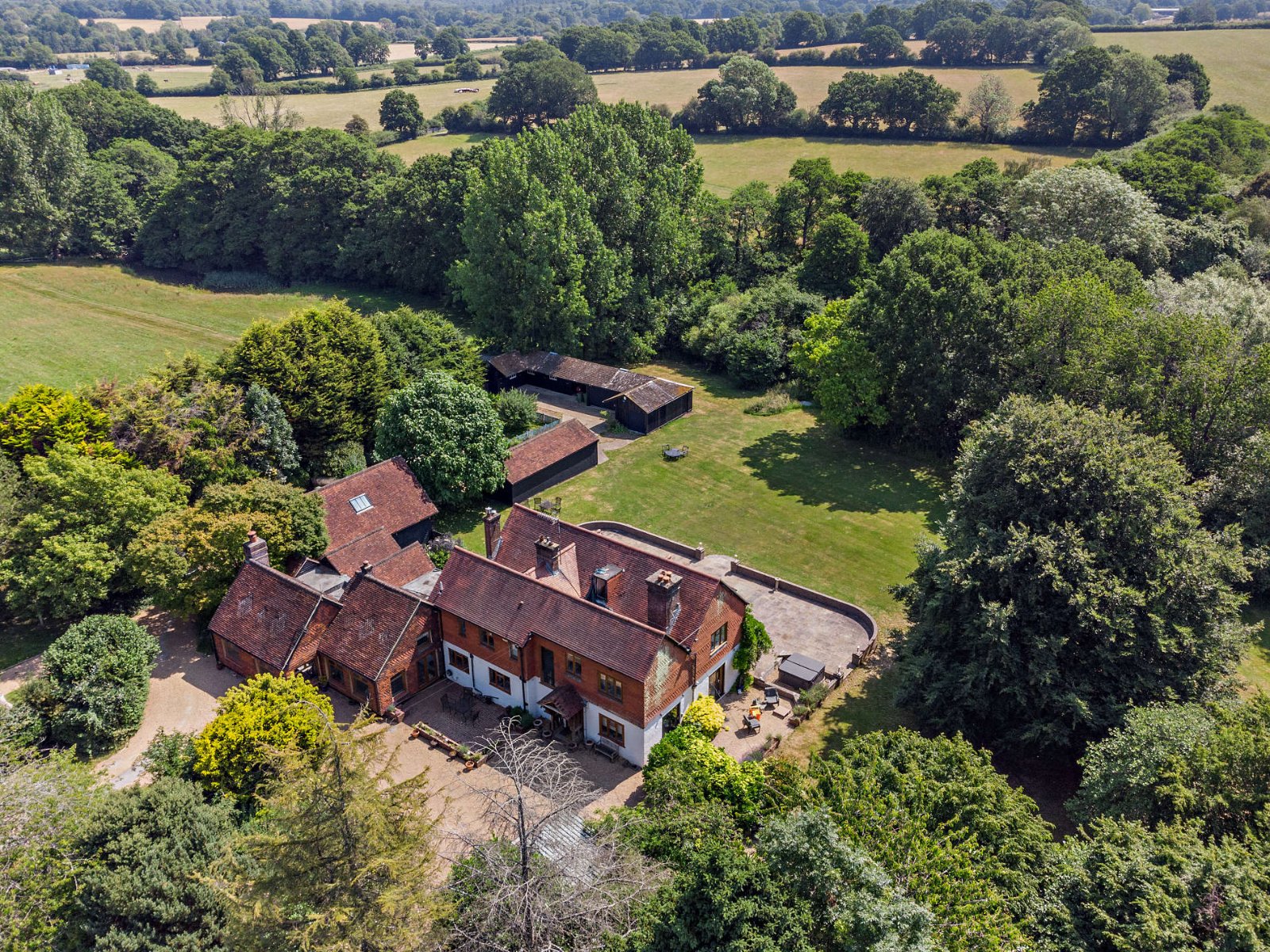 5-bed other on Kerves Brook House,, Kerves Lane, West Sussex, £2,850,000