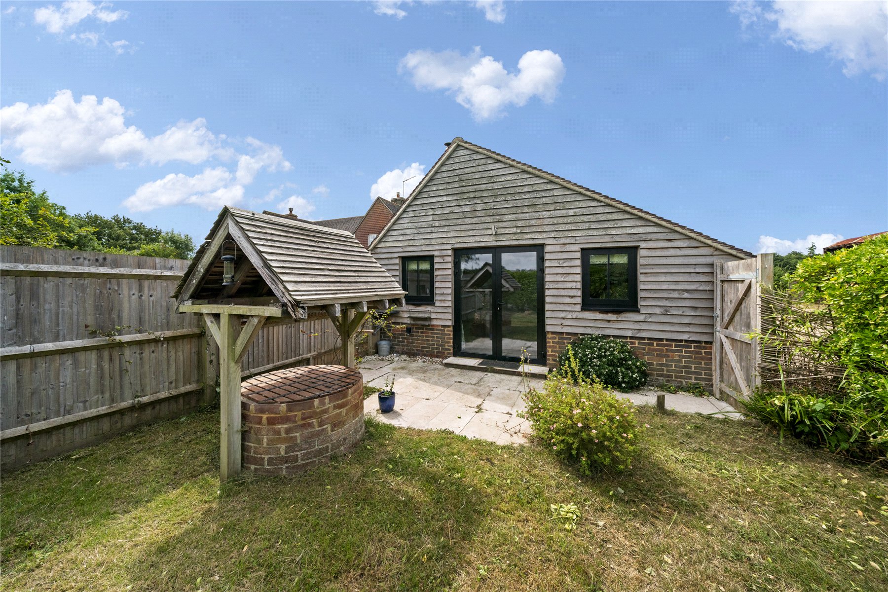 5 bedroom detached house for sale 0